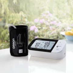 OMRON Tansiyon Aleti M7